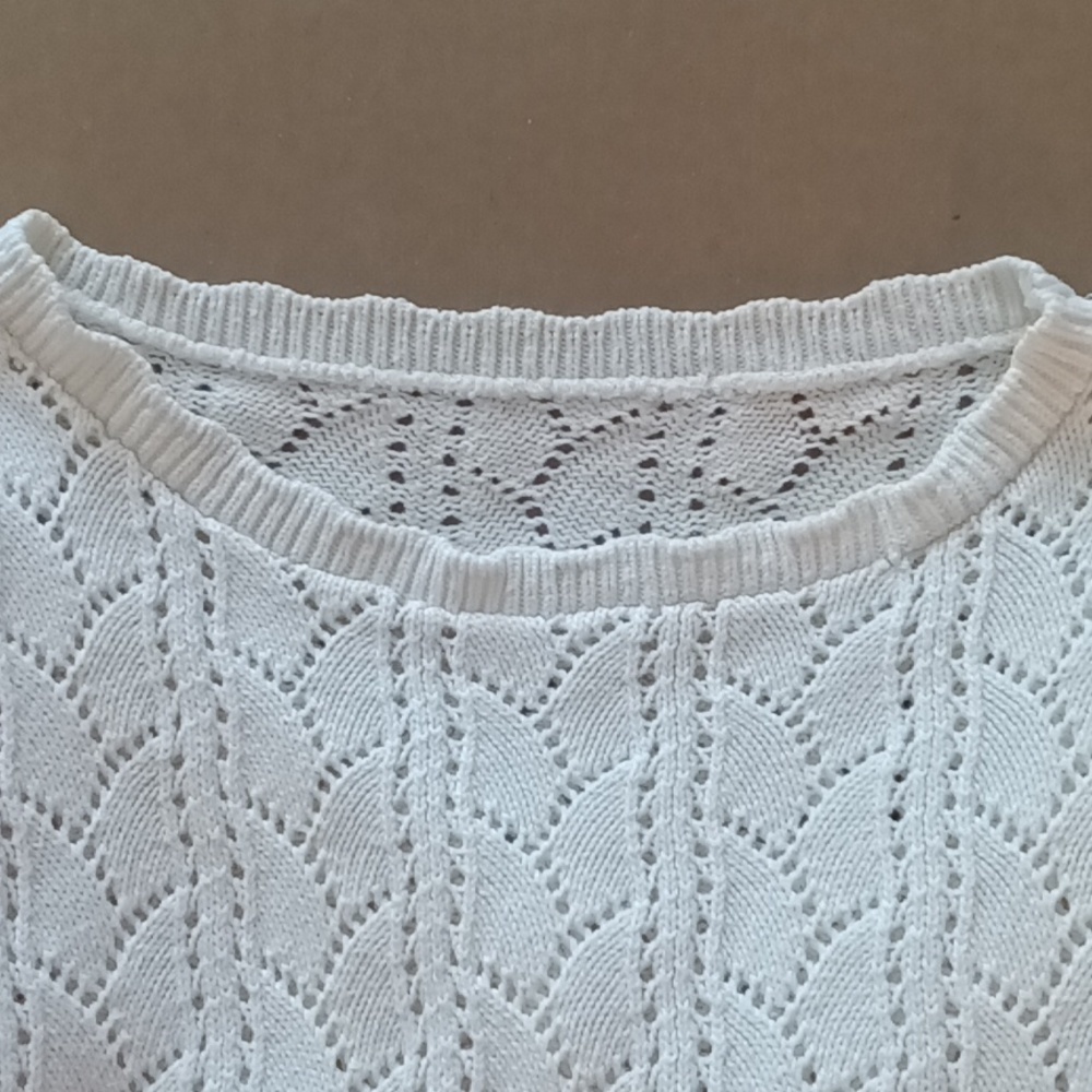 VINTAGE KNIT Beautiful cream elbow sleeve sweater knit top size petite small EUC - Picture 3 of 7